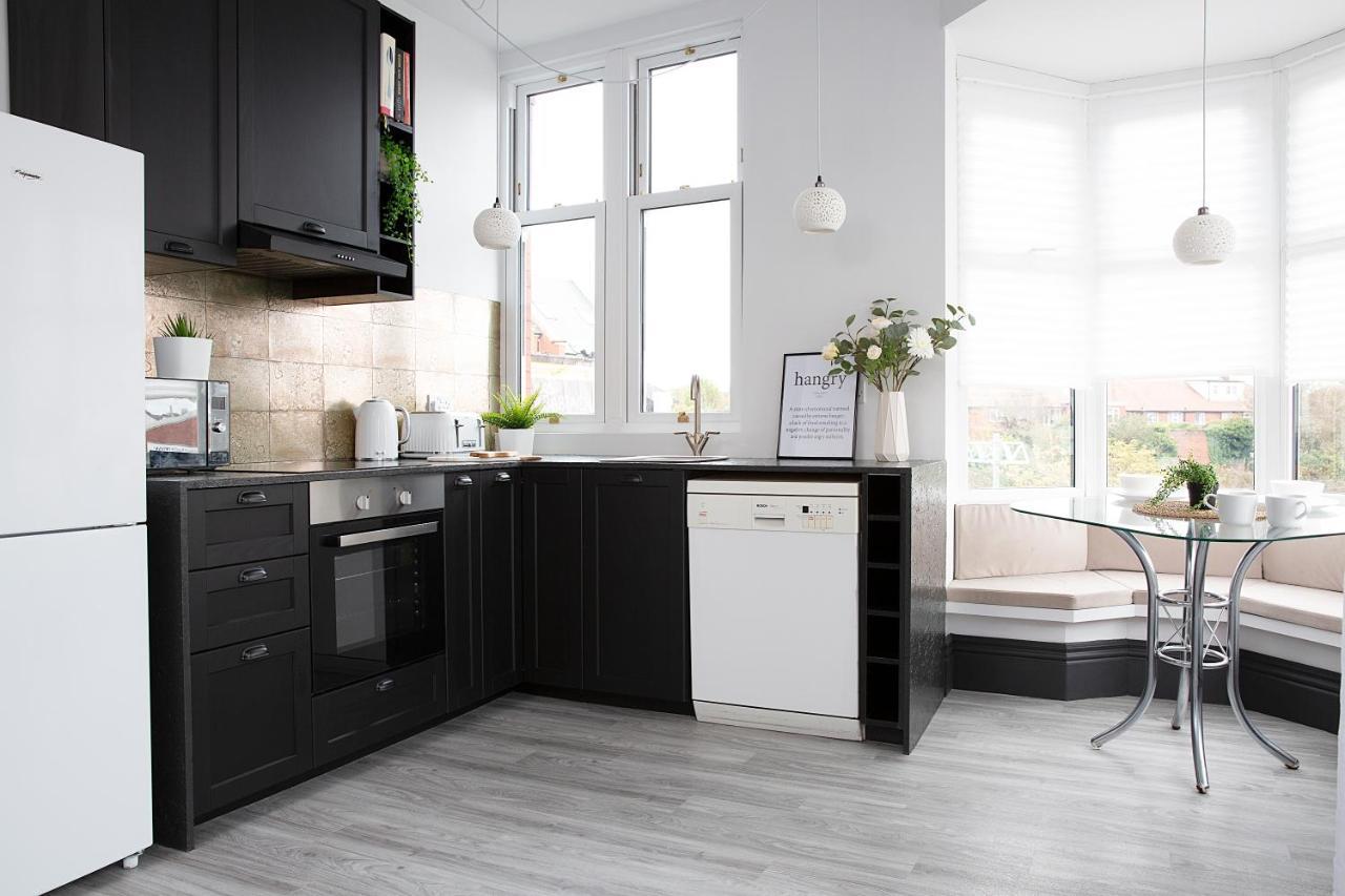 Beautiful First Floor Apartment Poulton-le-Fylde Dış mekan fotoğraf