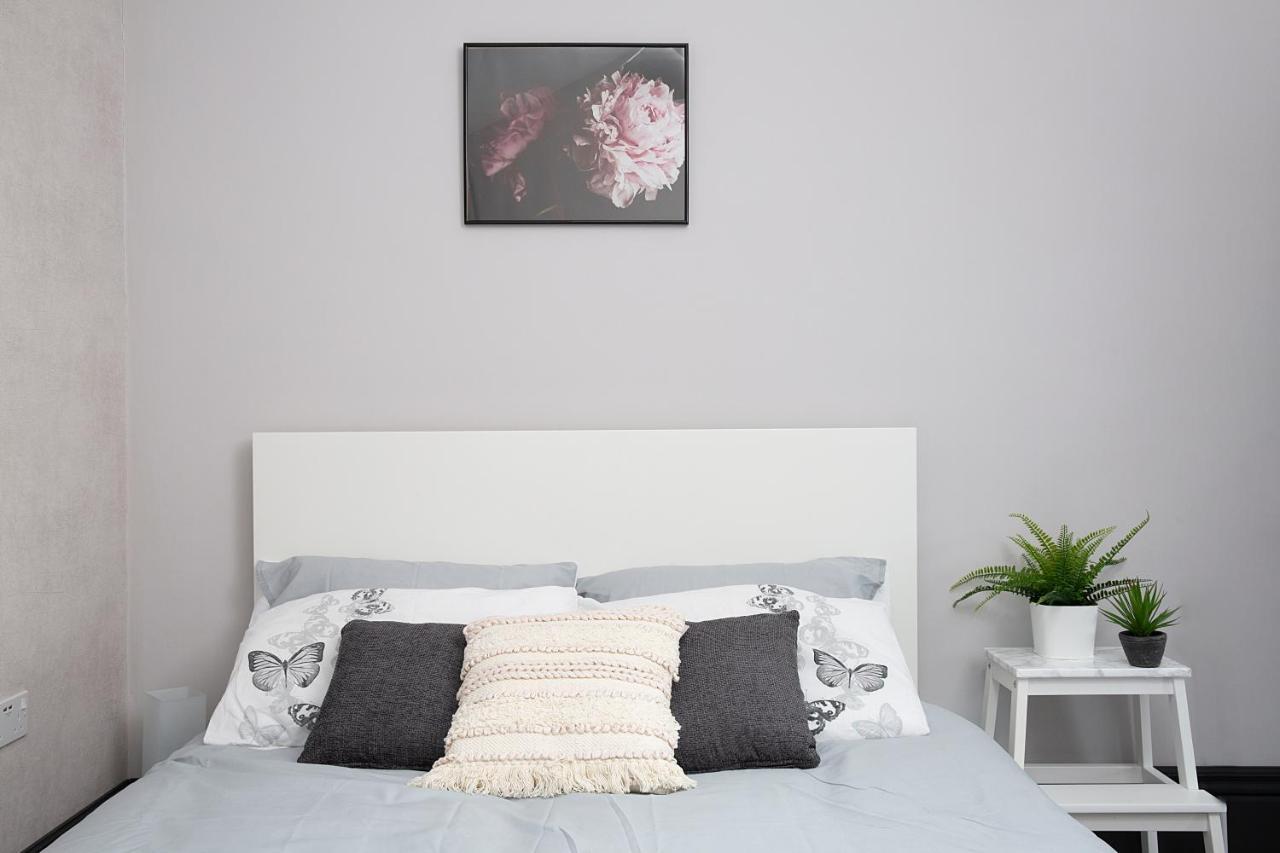 Beautiful First Floor Apartment Poulton-le-Fylde Dış mekan fotoğraf